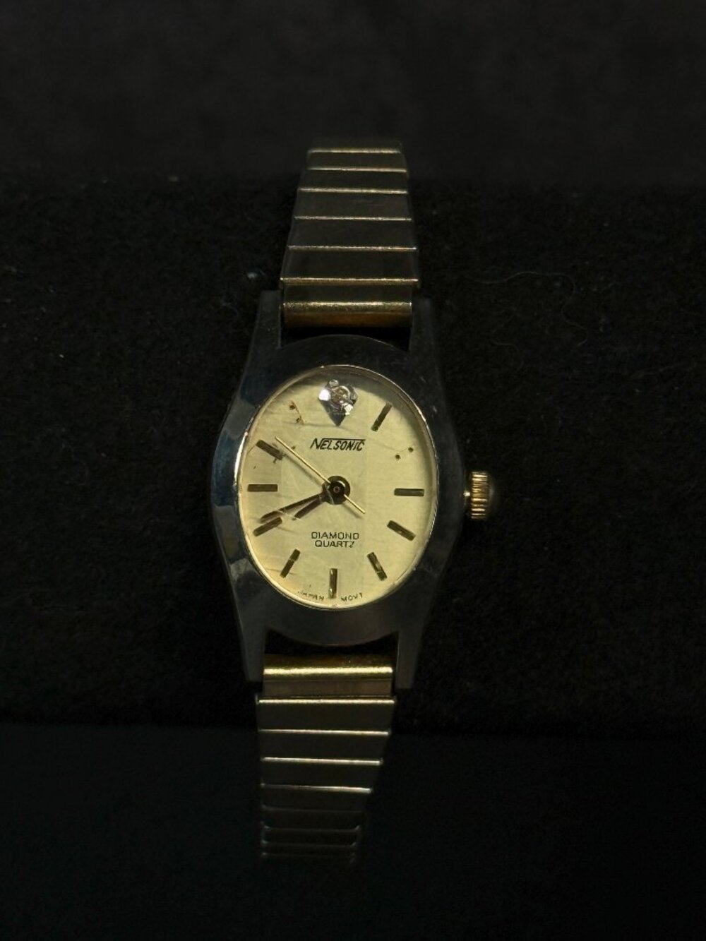 Nelsonic Diamond Quartz Watch Japan Movt Stretch Band